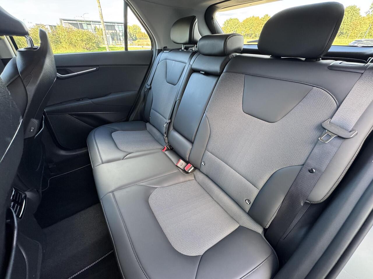 KIA Niro 1.6 GDi Hybrid DynamicLine , Trekhaak, Eerste Eigenaar, Apple Carplay/Android Auto, Adaptieve Cruise Control, Enz...