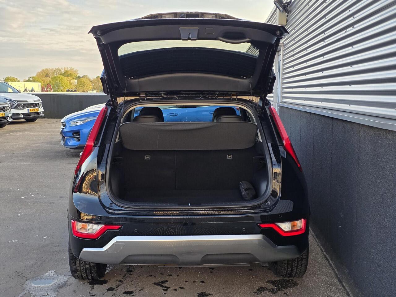 KIA Niro 1.6 GDi Hybrid DynamicLine Navigatie, 18" LMV, Parkeersensoren voor- & achter, Privacy glass