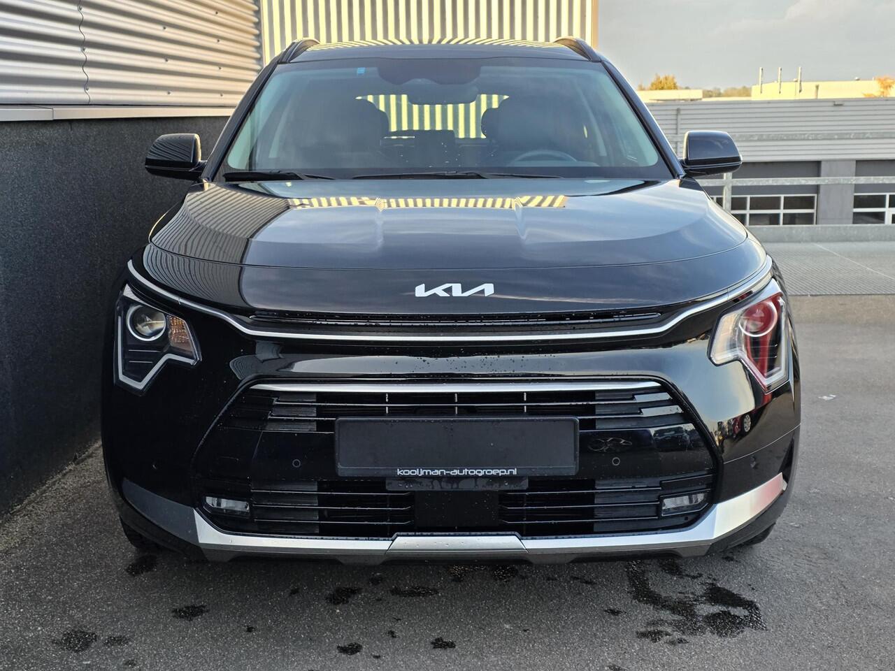 KIA Niro 1.6 GDi Hybrid DynamicLine Navigatie, 18" LMV, Parkeersensoren voor- & achter, Privacy glass