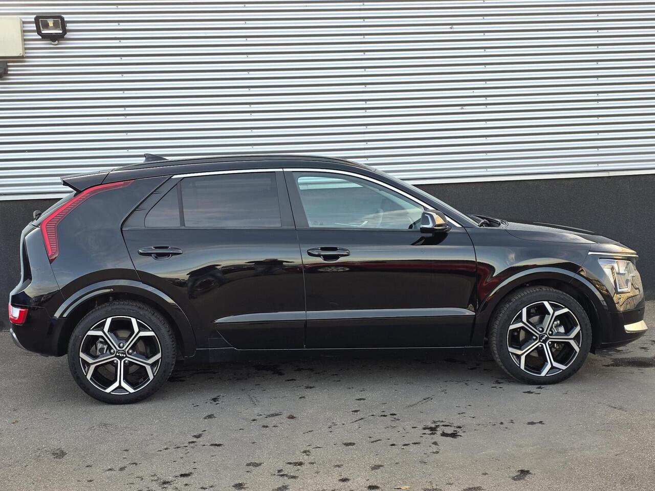 KIA Niro 1.6 GDi Hybrid DynamicLine Navigatie, 18" LMV, Parkeersensoren voor- & achter, Privacy glass