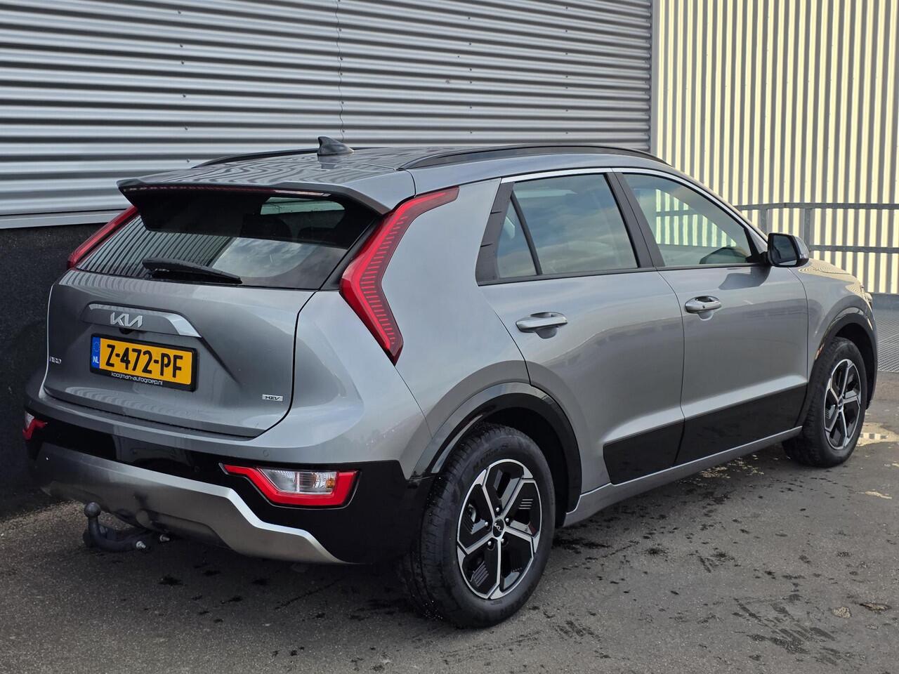 KIA Niro 1.6 GDi Hybrid DynamicLine Trekhaak 13-polig, navigatie, Apple CarPlay/Android Auto, NL-AUTO, parkeersensoren v&a, achteruitrij camera, adaptieve cruise control, BTW-auto