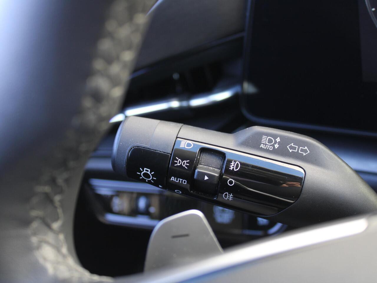 KIA Niro 1.6 GDi Hybrid DynamicLine | Camera | Cruise adapt. | Clima | 16" LM | Navi | Keyless | Apple Carplay/Android Auto |