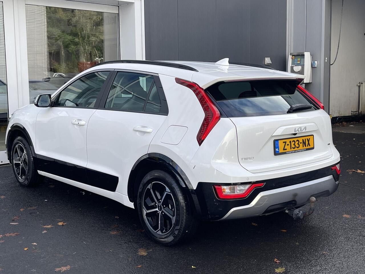 KIA Niro 1.6 GDi Hybrid DynamicLine Trekhaak | Climate controle | Cruise control adaptieve | Navigatie | Achteruitrijcamera