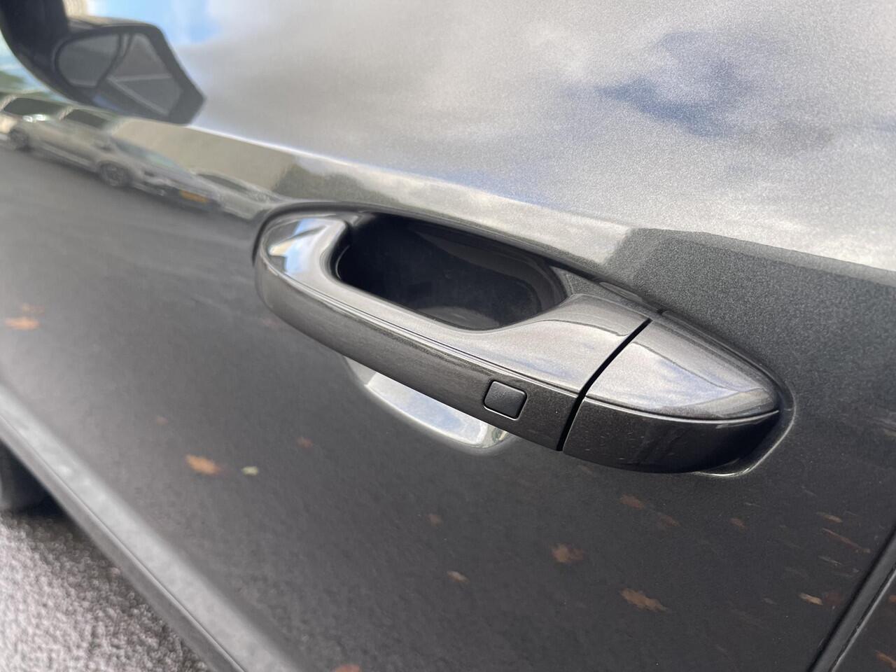 KIA Niro 1.6 GDi Hybrid DynamicLine | Trekhaak | Climate controle | Cruise control adaptieve | Navigatie | Achteruitrijcamera