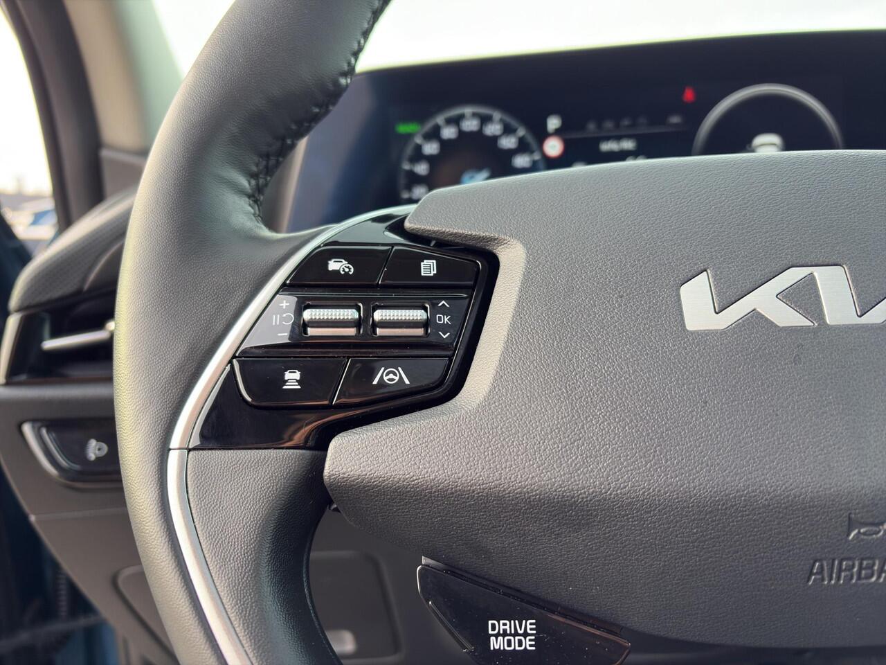 KIA Niro 1.6 GDi Hybrid DynamicPlusLine HUD | Leder | Stoel- en Stuurverwarming | Adapt. Cruise | Schuif/Kanteldak | Elektr. Achterklep |