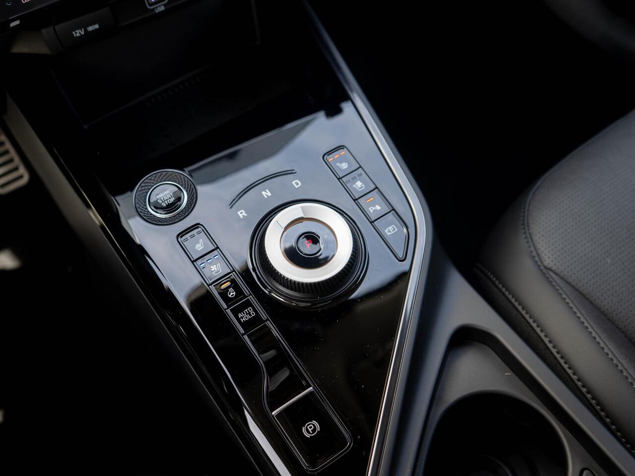 KIA Niro 1.6 GDi Hybrid ExecutiveLine | Stoel ventilatie | Schuifkanteldak | Harman en kardon |