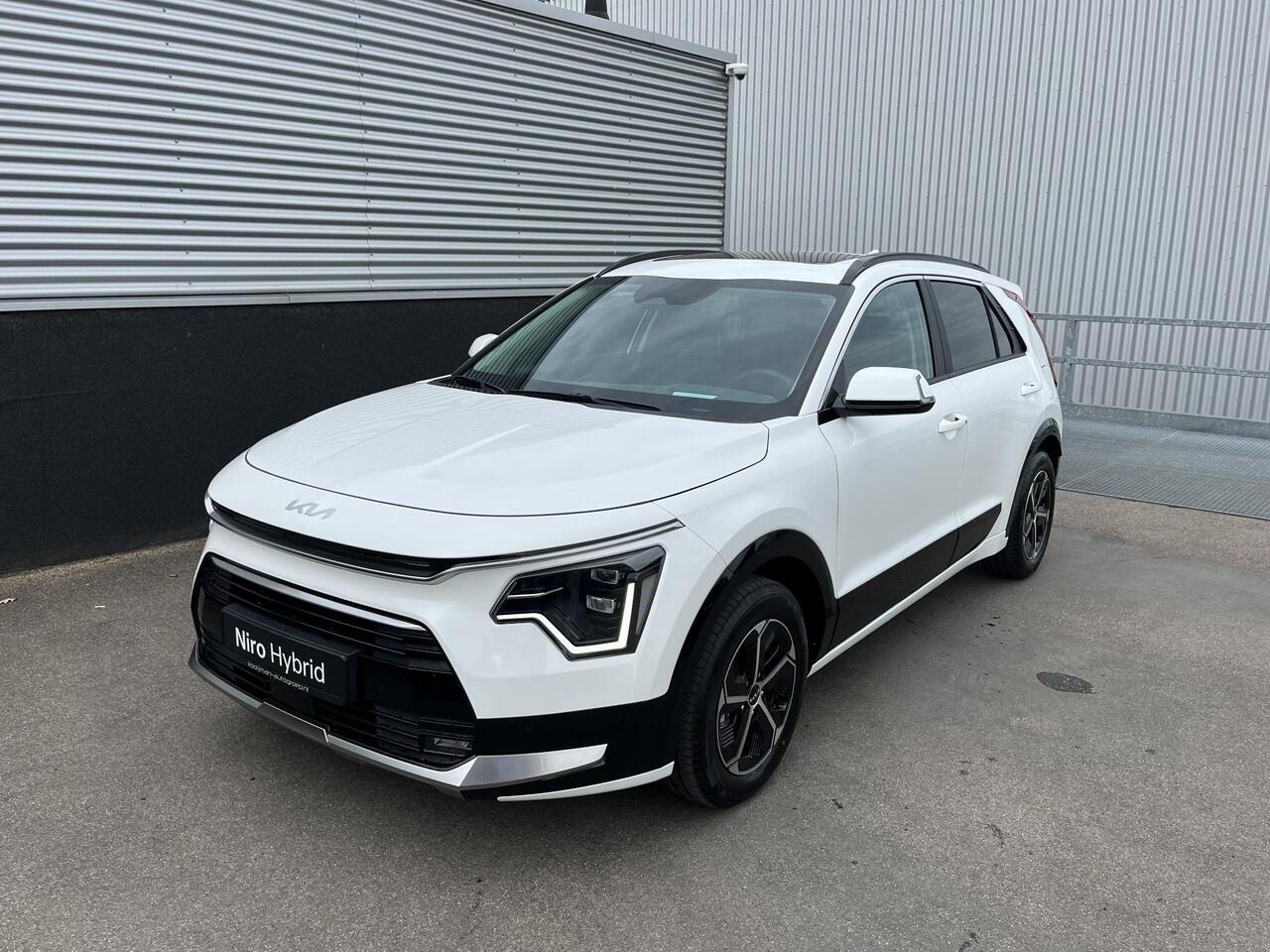 KIA Niro 1.6 GDi Hybrid DynamicPlusLine ¤4396 Voordeel! ACTIEPRIJS! Direct & Nieuw uit voorraad leverbaar. Meerdere kleuren snel leverbaar