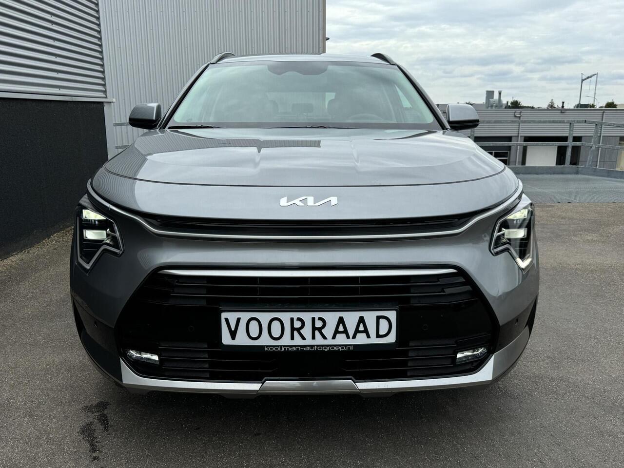 KIA Niro 1.6 GDi Hybrid DynamicPlusLine ¤4396 Voordeel! ACTIEPRIJS! Direct & Nieuw uit voorraad leverbaar. Meerdere kleuren snel leverbaar