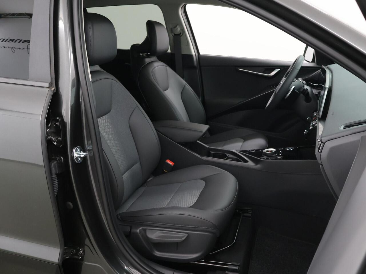 KIA Niro 1.6 GDi PHEV DynamicPlusLine Edition | 18" lichtmetalen velgen | Elektrisch verstelbare bestuurdersstoel | Stoel/Stuurwielverwarming | LED Koplampen | Elektrisch bedienbare achterklep |