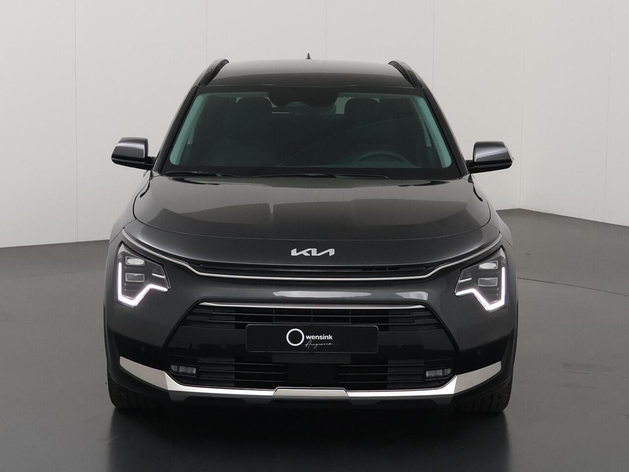 KIA Niro 1.6 GDi PHEV DynamicPlusLine Edition | 18" lichtmetalen velgen | Elektrisch verstelbare bestuurdersstoel | Stoel/Stuurwielverwarming | LED Koplampen | Elektrisch bedienbare achterklep |