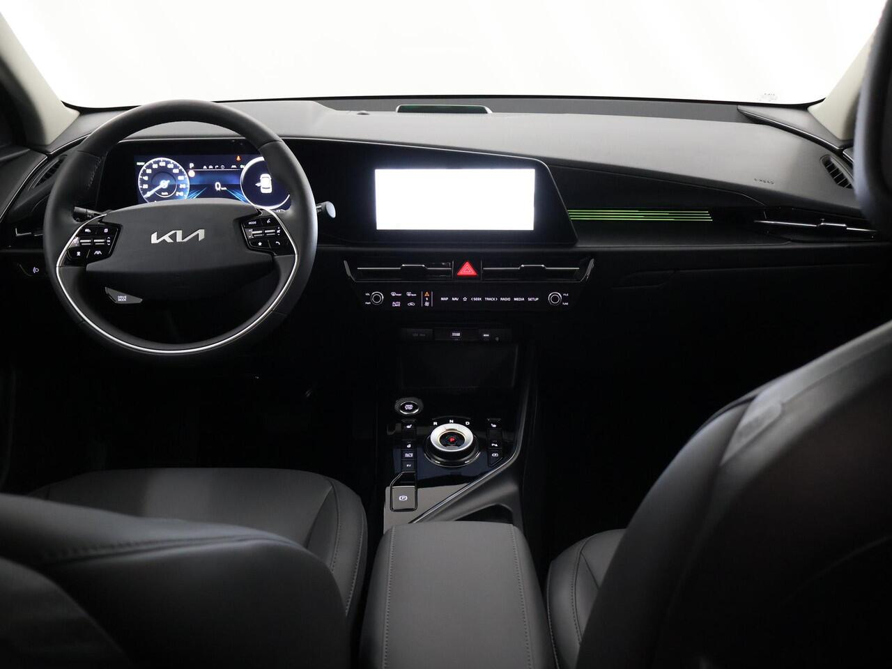 KIA Niro 1.6 GDi PHEV DynamicPlusLine Edition | 18" lichtmetalen velgen | Elektrisch verstelbare bestuurdersstoel | Stoel/Stuurwielverwarming | LED Koplampen | Elektrisch bedienbare achterklep |