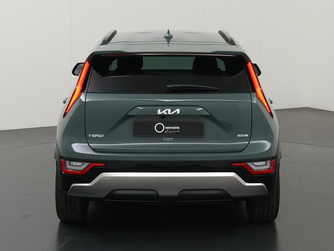 KIA Niro 1.6 GDi PHEV DynamicPlusLine Edition | 18" lichtmetalen velgen | Elektrisch verstelbare bestuurdersstoel | Stoel/Stuurwielverwarming | LED Koplampen | Elektrisch bedienbare achterklep |