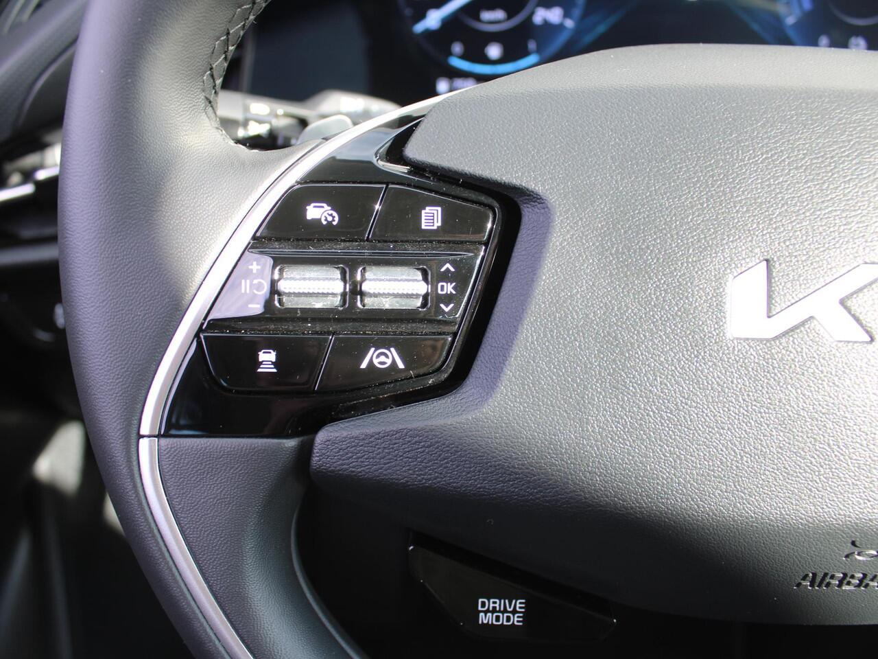 KIA Niro 1.6 GDi Hybrid DynamicLine | Camera | Cruise adapt. | Clima | 16" LM | Navi | Keyless | Apple Carplay/Android Auto |