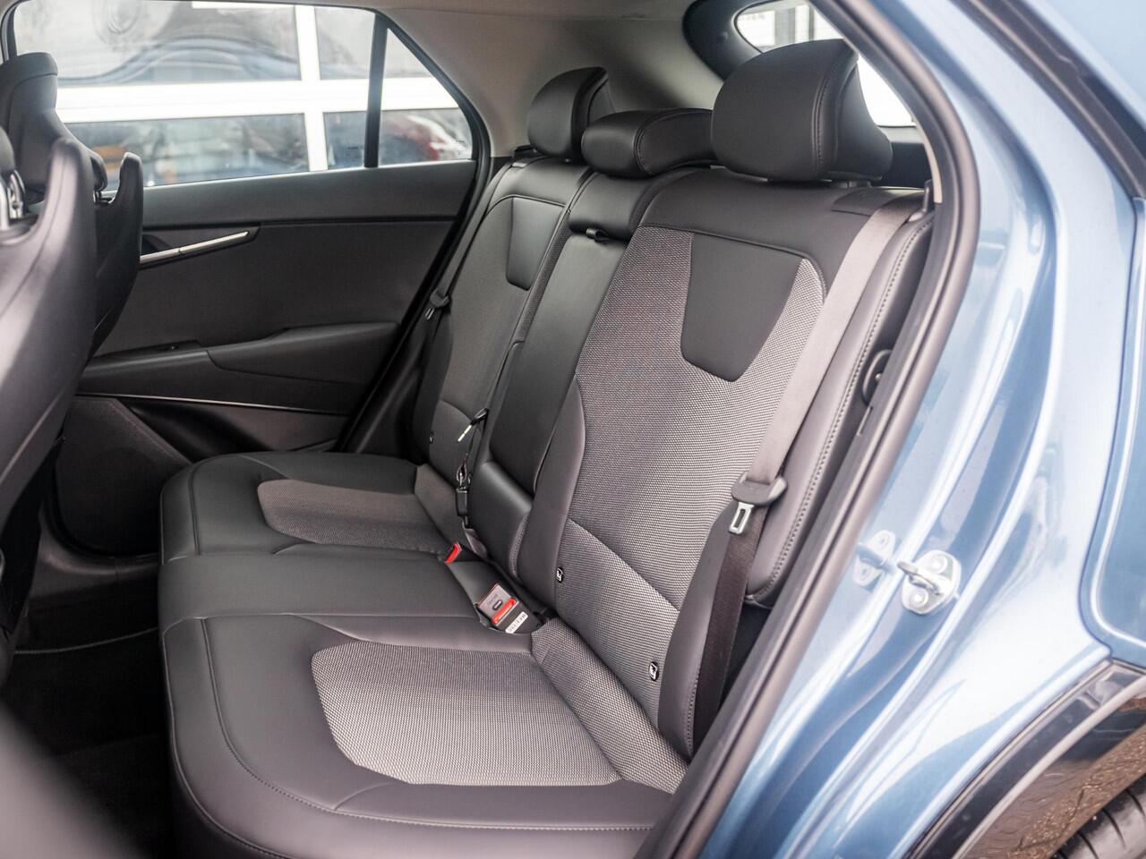 KIA Niro 1.6 GDi Hybrid DynamicLine l navigatie l achteruitrijcamera l apple car play en android auto l adoptieve cruise