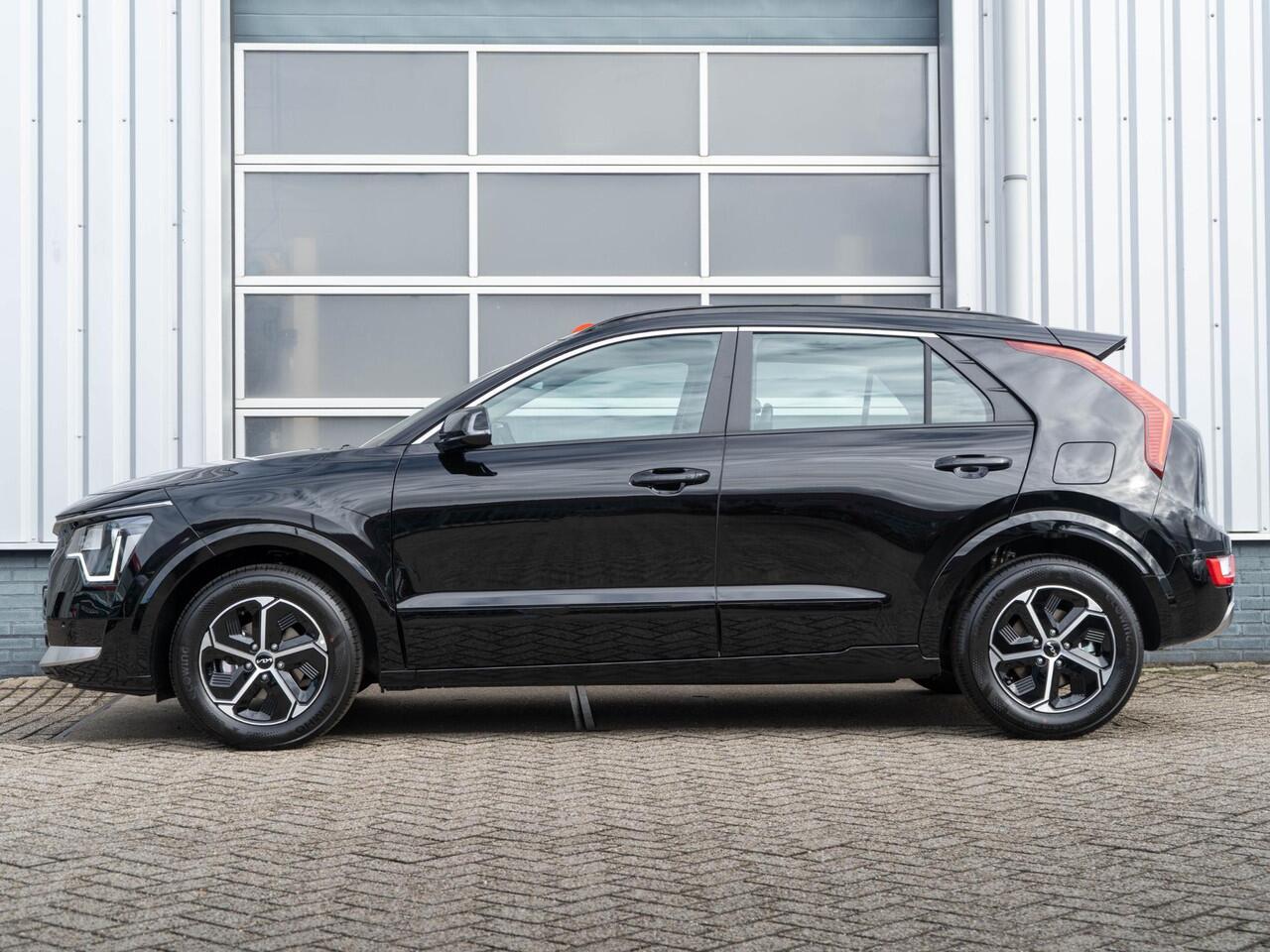 KIA Niro 1.6 GDi Hybrid DynamicLine | OP VOORAAD | Navigatie | Achteruitrijcamera |