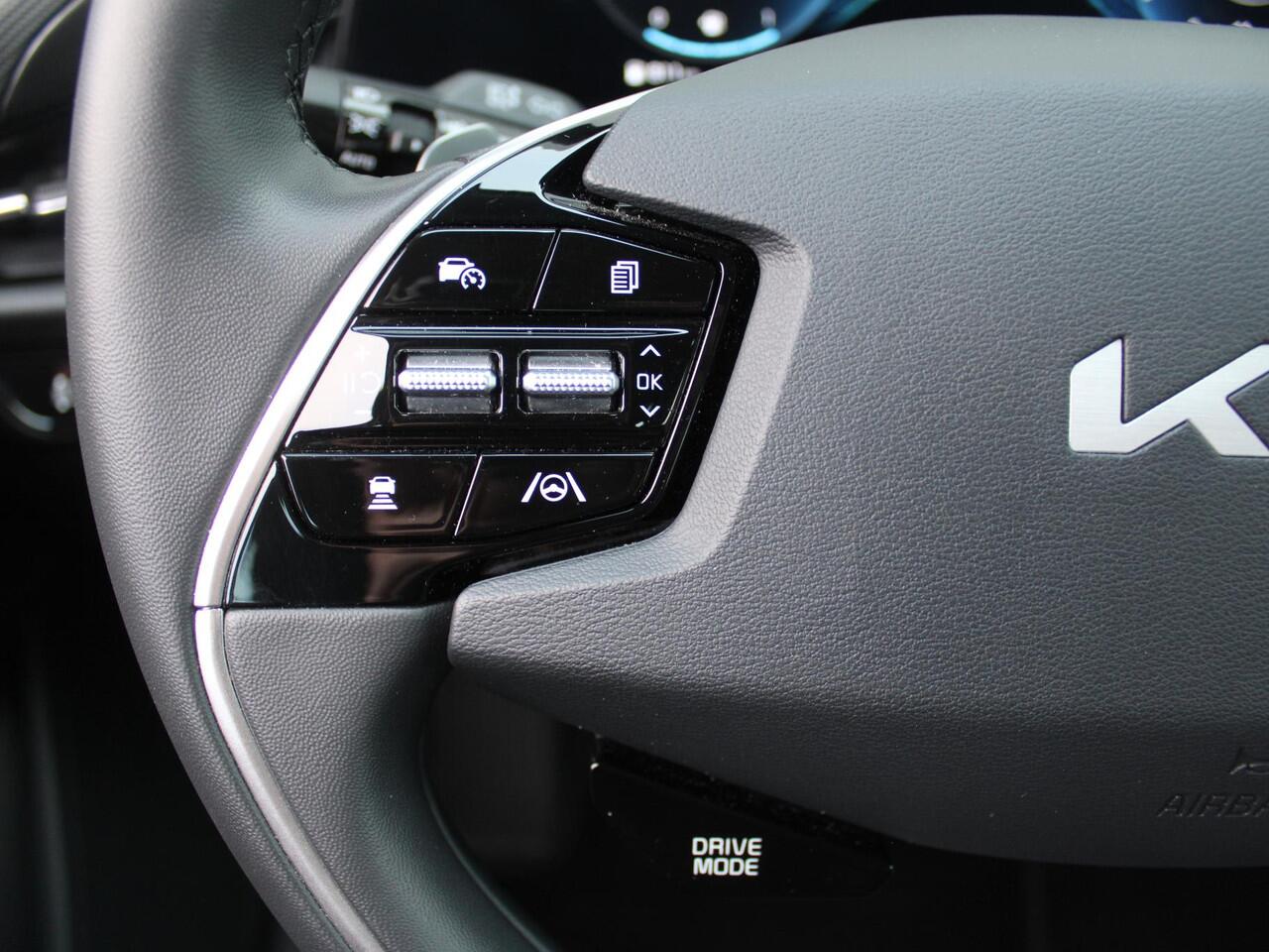 KIA Niro 1.6 GDi Hybrid DynamicLine | Camera | Cruise adapt. | Clima | 16" LM | Navi | Keyless | Apple Carplay/Android Auto |