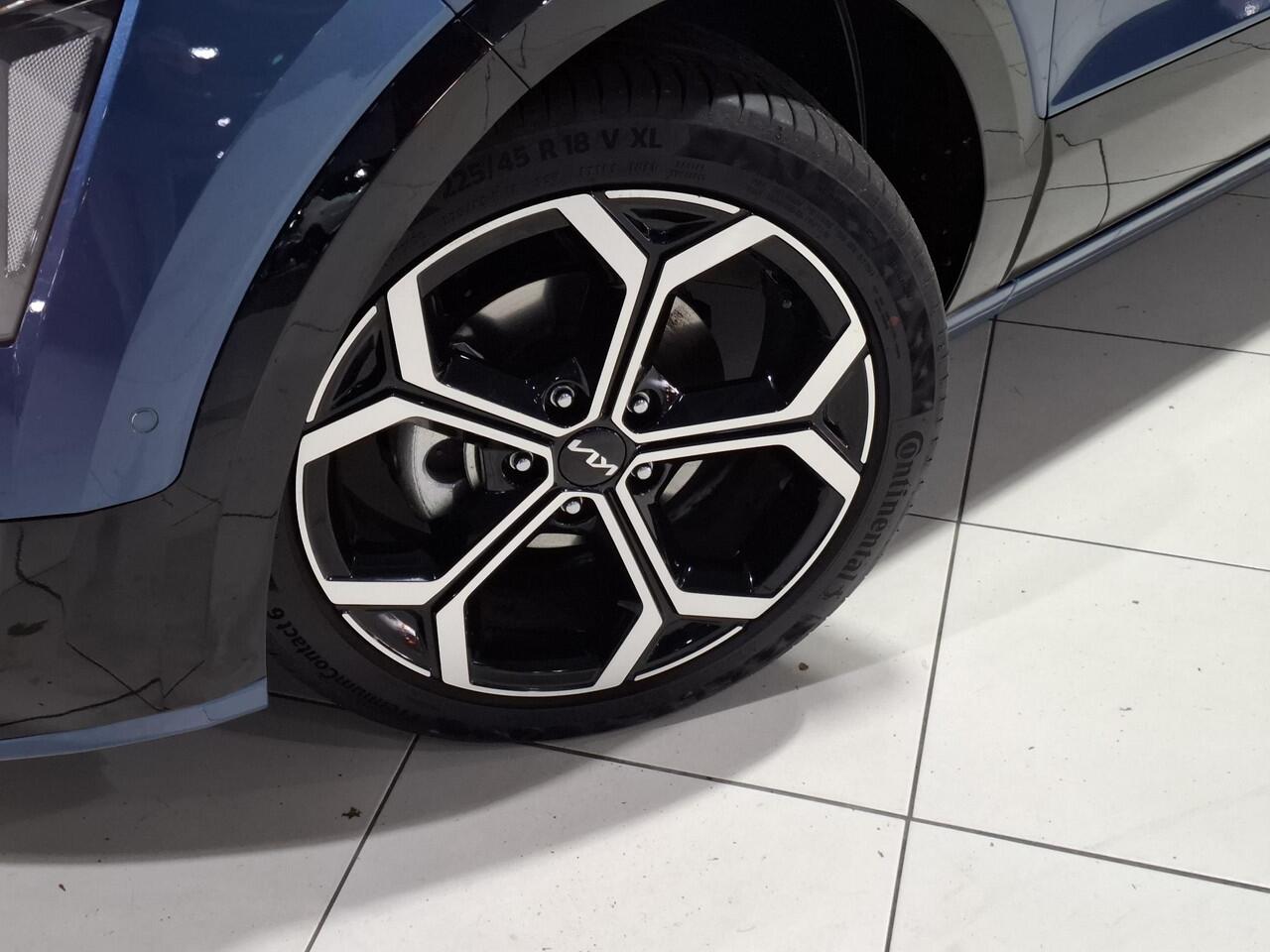 KIA Niro 1.6 GDi Hybrid ExecutiveLine Stoel en Stuur verwarming, Apple Carplay/Android Auto, Navigatie, camera.