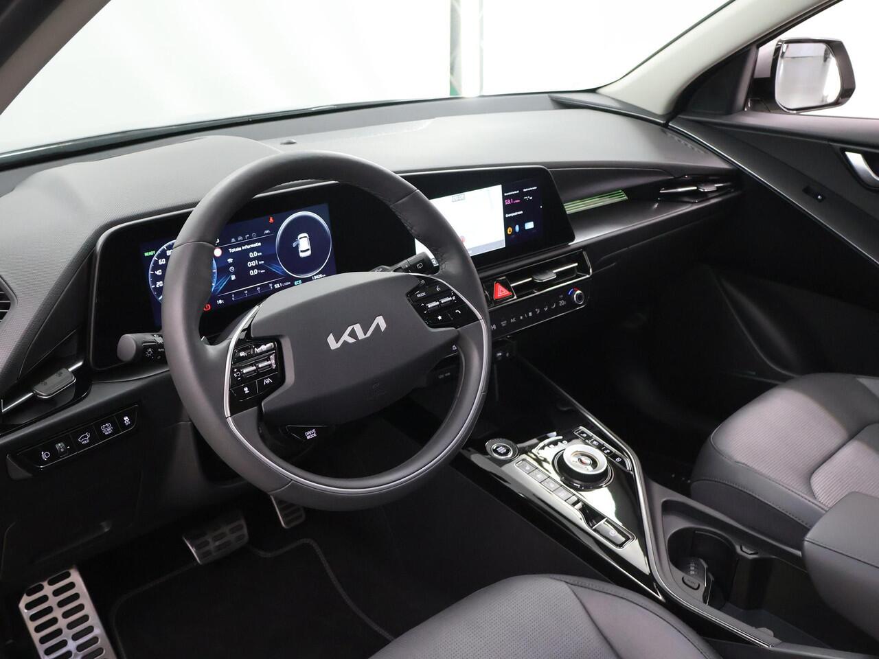 KIA Niro 1.6 GDi Hybrid ExecutiveLine | Panoramadak | Stoelverwarming | Dodehoekdetectie | Harman/kardon | Parkeercamera |