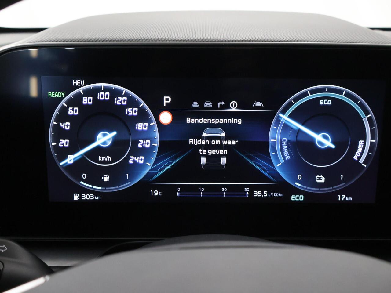 KIA Niro 1.6 GDi PHEV DynamicPlusLine Edition | 18" lichtmetalen velgen | Elektrisch verstelbare bestuurdersstoel | Stoel/Stuurwielverwarming | LED Koplampen | Elektrisch bedienbare achterklep |