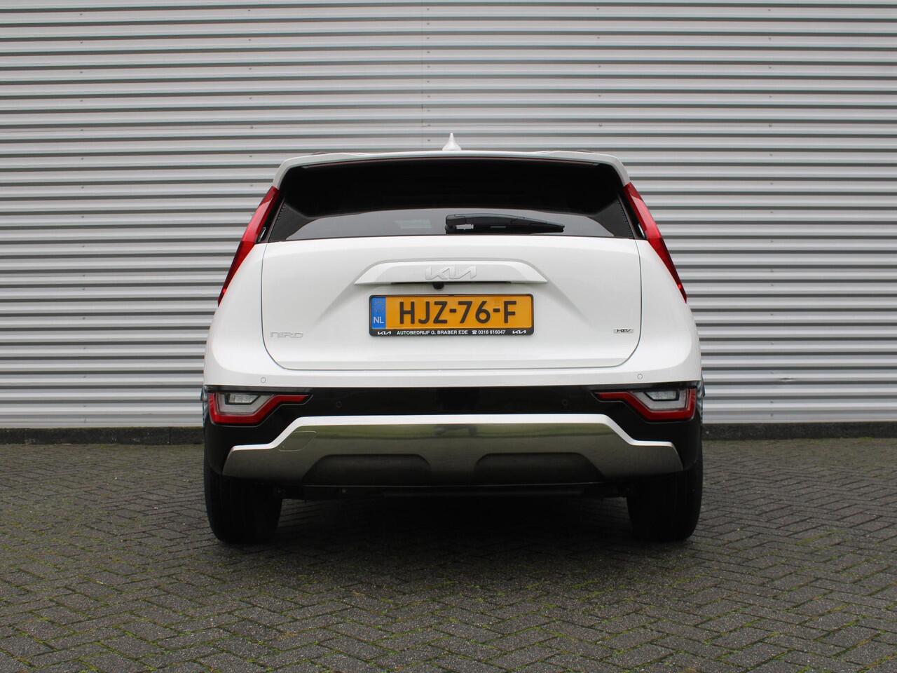 KIA Niro 1.6 GDi Hybrid DynamicPlusLine | Schuif-/kanteldak | Stuur-/stoelverwarming | Cruise adapt. | Camera | Clima | HUD | 16" LM |