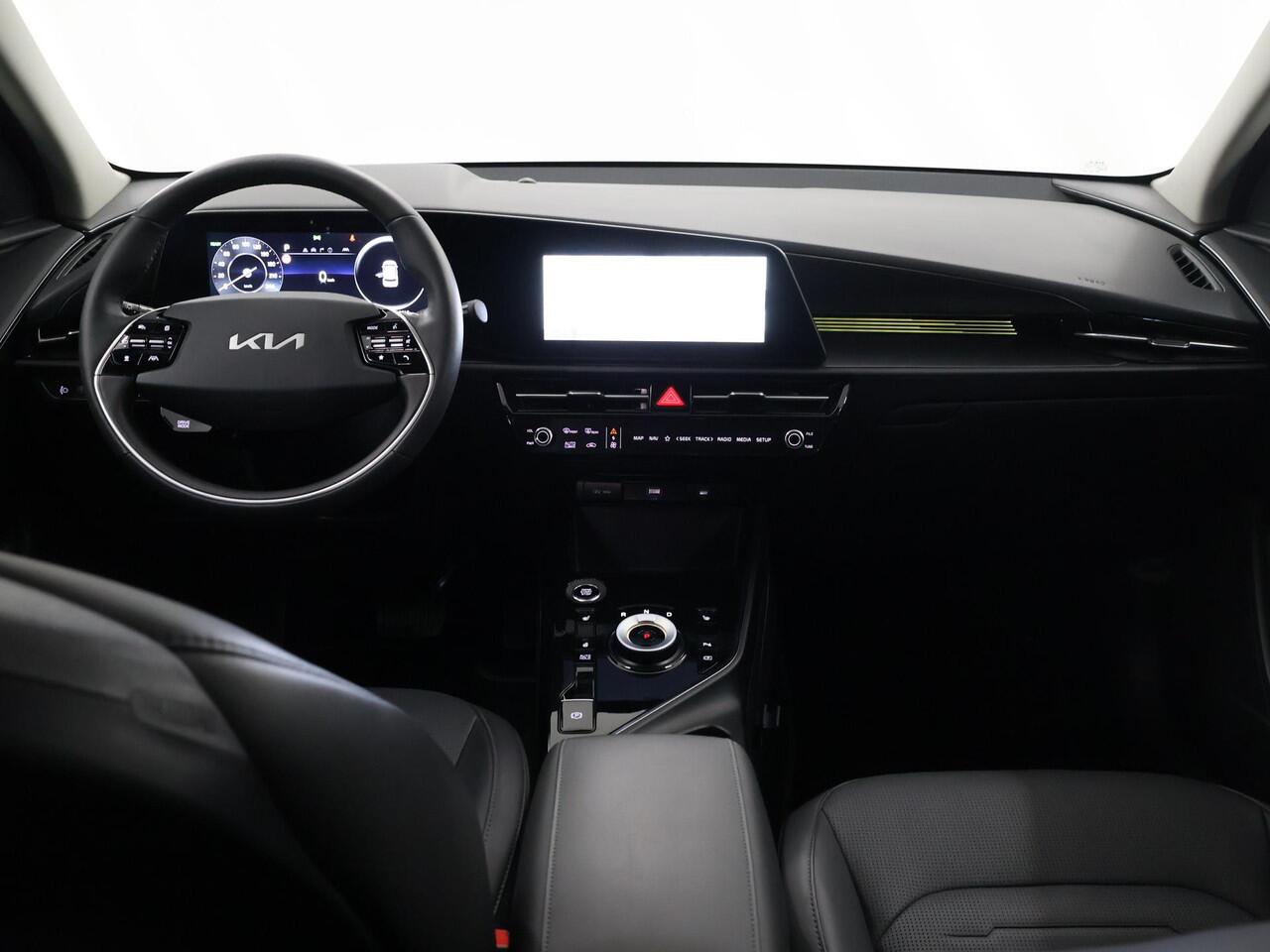 KIA Niro 1.6 GDi Hybrid DynamicPlusLine | Panoramadak | Stoel/Stuurwielverwarming | Head-Up Display | Dodehoek detectie |