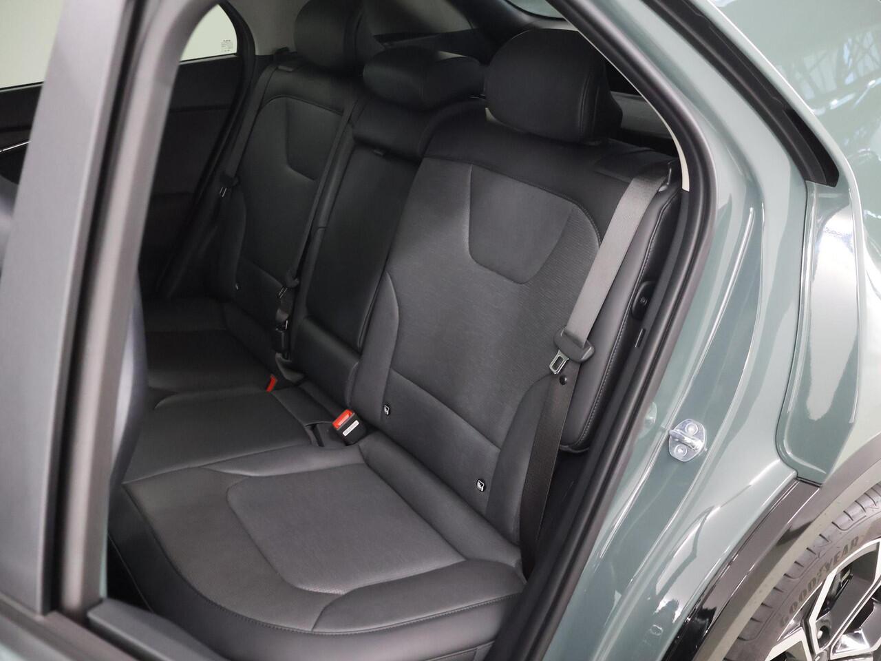 KIA Niro 1.6 GDi PHEV ExecutiveLine | Panoramadak | Stoelverwarming | Dodehoekdetectie | Harman/kardon | Parkeercamera |