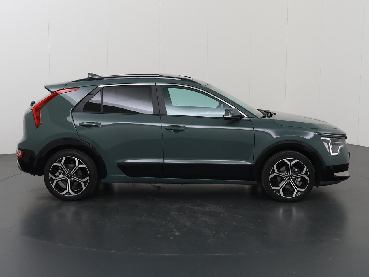 KIA Niro 1.6 GDi PHEV ExecutiveLine | Panoramadak | Stoelverwarming | Dodehoekdetectie | Harman/kardon | Parkeercamera |