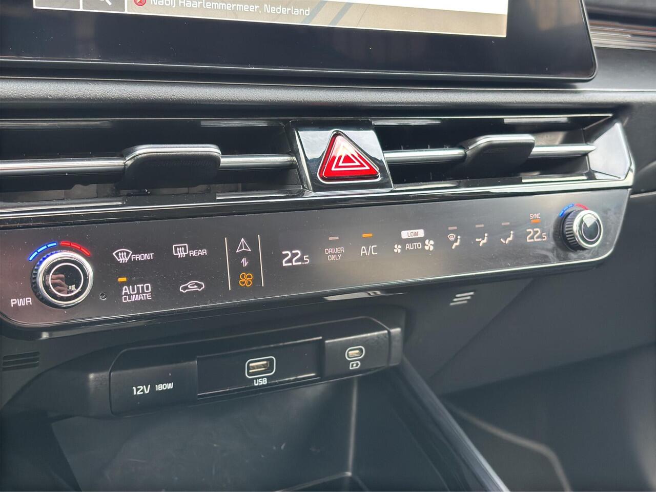 KIA Niro 1.6 GDi PHEV DynamicPlusLine Leder | Stoel- en Stuurverwarming | Adapt. Cruise | Schuif/Kanteldak | Elektr. Achterklep |