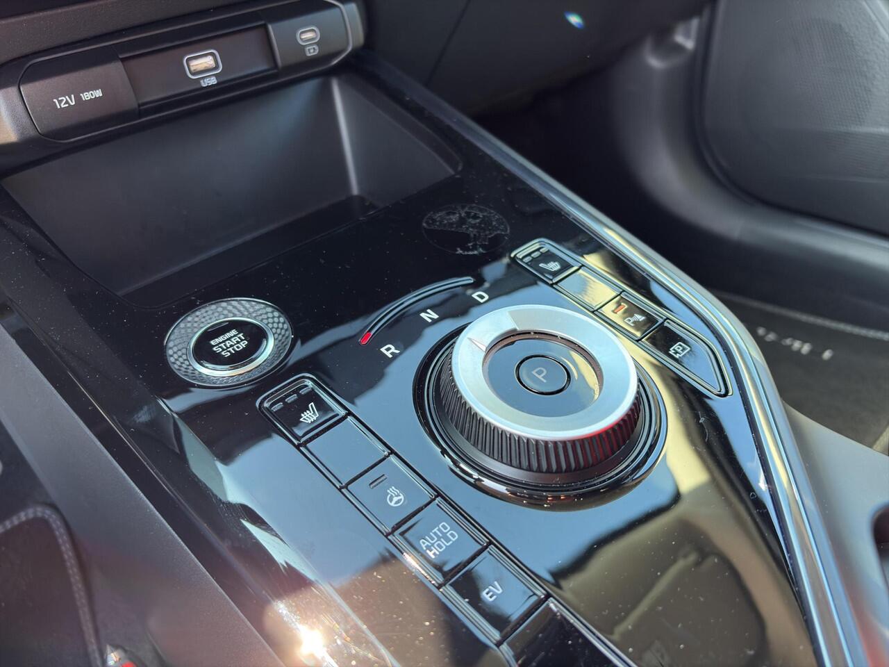 KIA Niro 1.6 GDi PHEV DynamicPlusLine Leder | Stoel- en Stuurverwarming | Adapt. Cruise | Schuif/Kanteldak | Elektr. Achterklep |