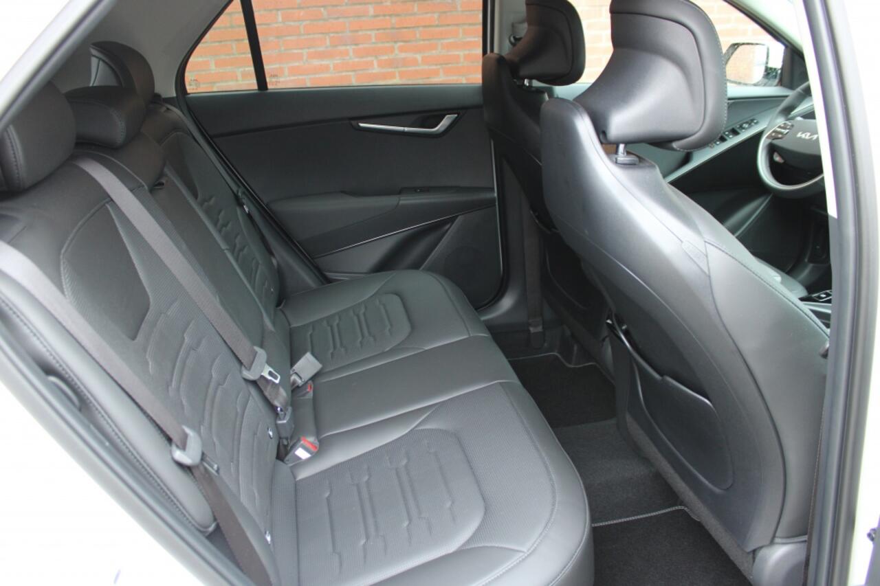 KIA Niro 1.6 GDi Hybrid DynamicPlusLine | Pano | PDC | Camera | Leder