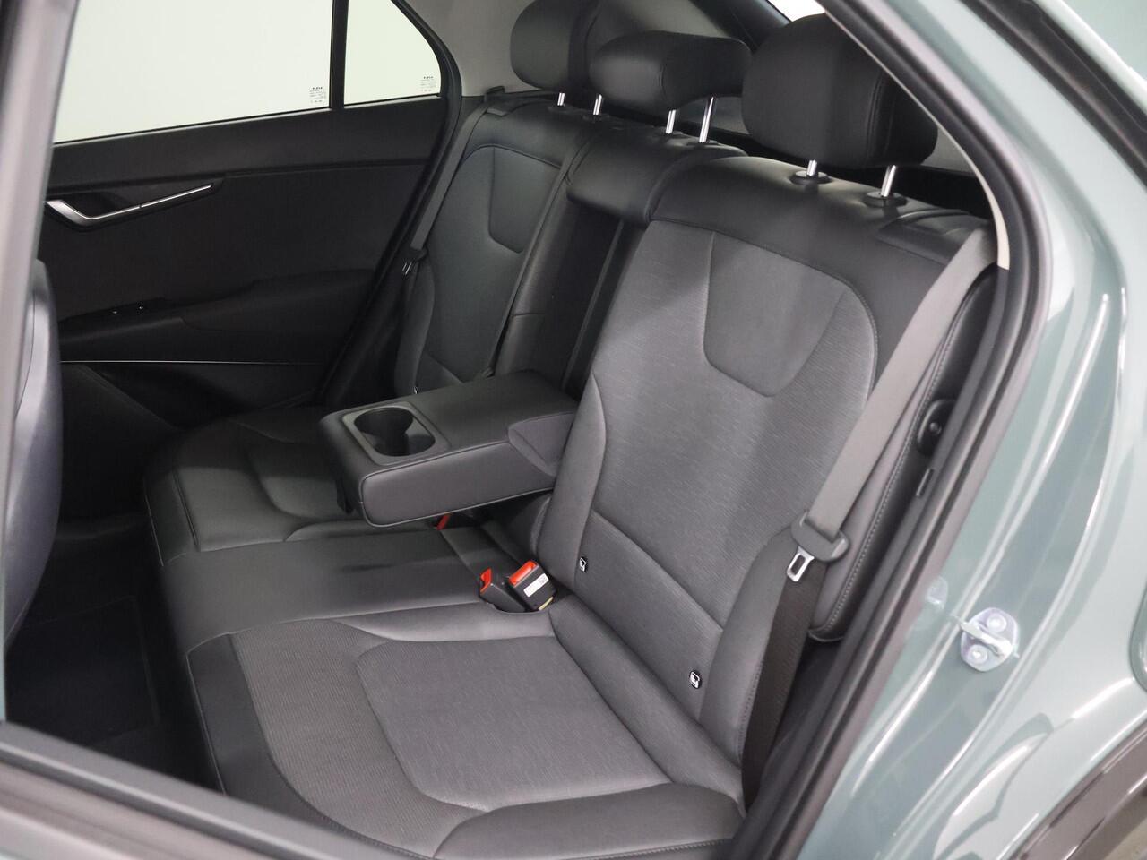 KIA Niro 1.6 GDi PHEV ExecutiveLine | Panoramadak | Harman/kardon audio | Stoelventilatie | Remote smart Parking | Elektrisch verstelb. bestuurdersstoel met geheugen |