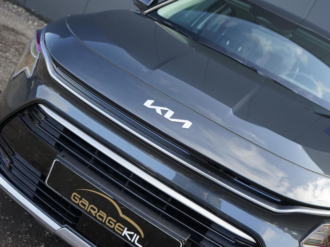 KIA Niro 1.6 GDI Hybrid Vision Dealeronderh. / Led Verlichting / Camera / PDC / Smartphone Integratie /