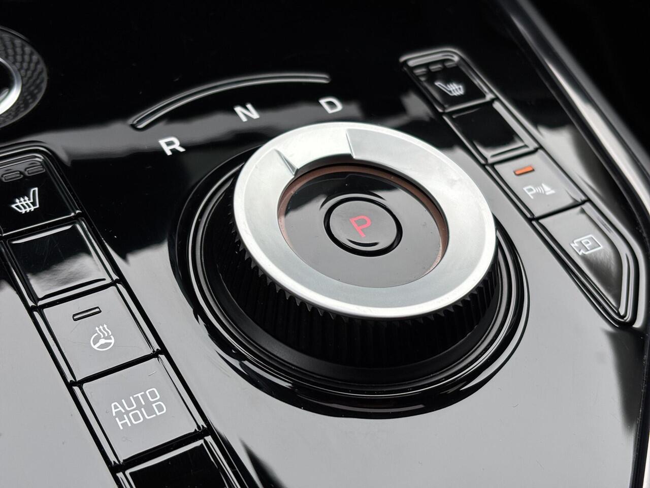 KIA Niro 1.6 GDi Hybrid DynamicPlusLine HUD | Leder | Stoel- en Stuurverwarming | Adapt. Cruise | Schuif/Kanteldak | Elektr. Achterklep |