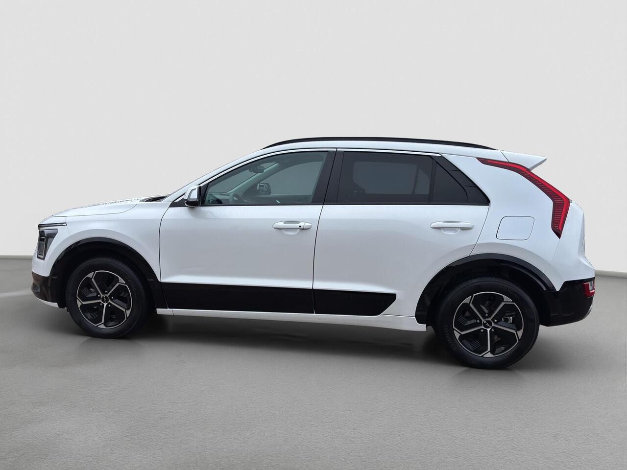 KIA Niro 1.6 GDi Hybrid DynamicPlusLine HUD | Leder | Stoel- en Stuurverwarming | Adapt. Cruise | Schuif/Kanteldak | Elektr. Achterklep |