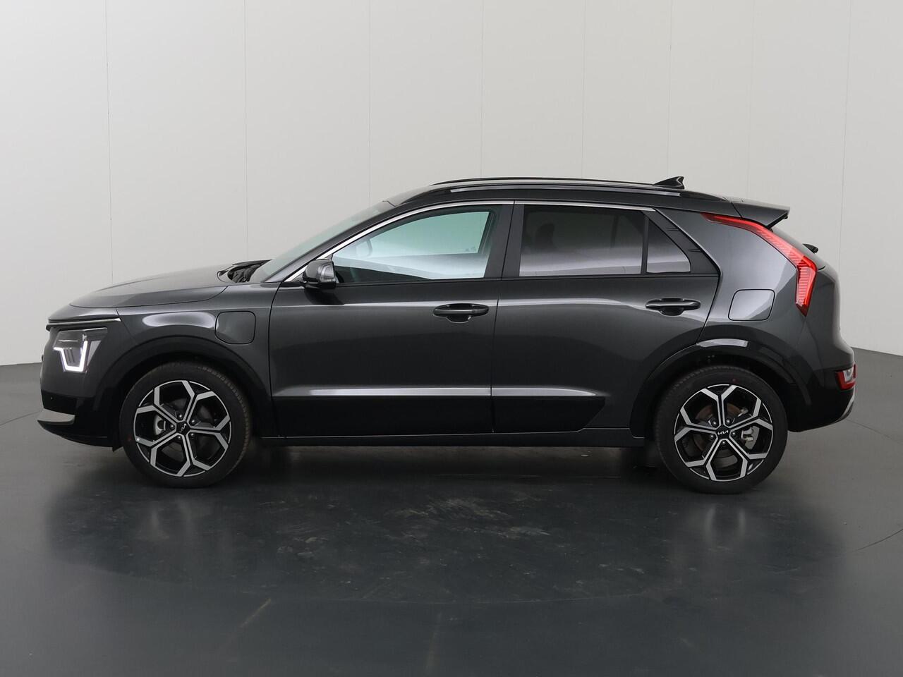 KIA Niro 1.6 GDi PHEV DynamicPlusLine Edition | 18" lichtmetalen velgen | Elektrisch verstelbare bestuurdersstoel | Stoel/Stuurwielverwarming | LED Koplampen | Elektrisch bedienbare achterklep |