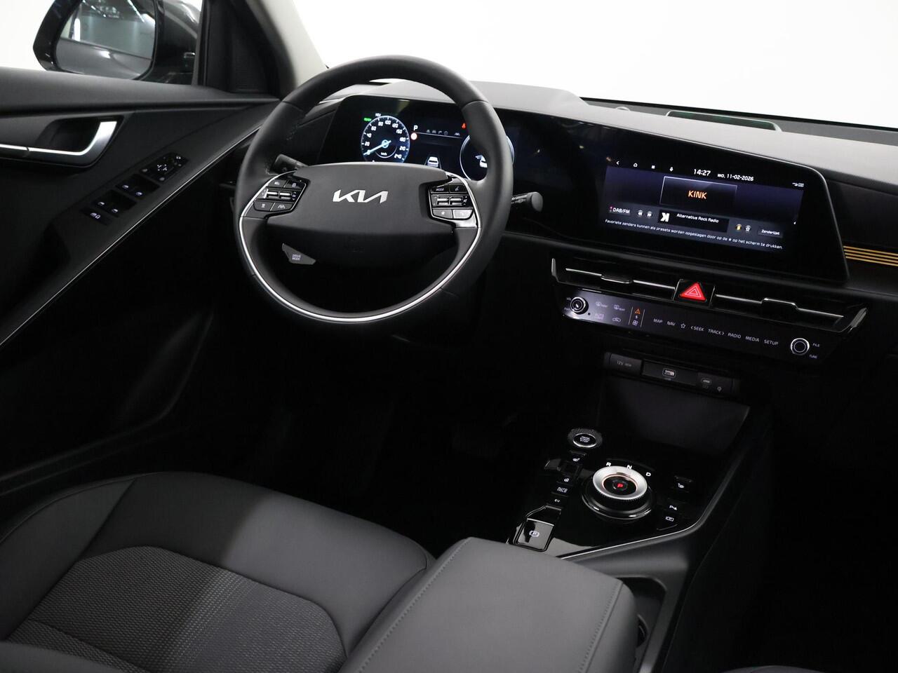 KIA Niro 1.6 GDi PHEV DynamicPlusLine Edition | 18" lichtmetalen velgen | Elektrisch verstelbare bestuurdersstoel | Stoel/Stuurwielverwarming | LED Koplampen | Elektrisch bedienbare achterklep |