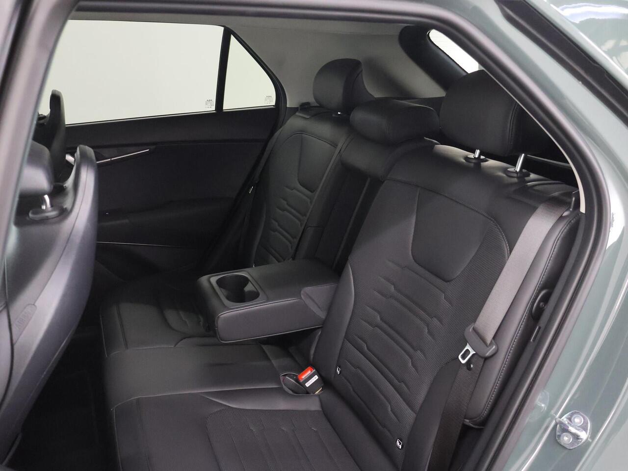 KIA Niro 1.6 GDi PHEV DynamicPlusLine | Panoramadak | Navigatie | Adaptieve cruise control | HUD | Stoelverwarming | Apple Carplay/Android Auto |