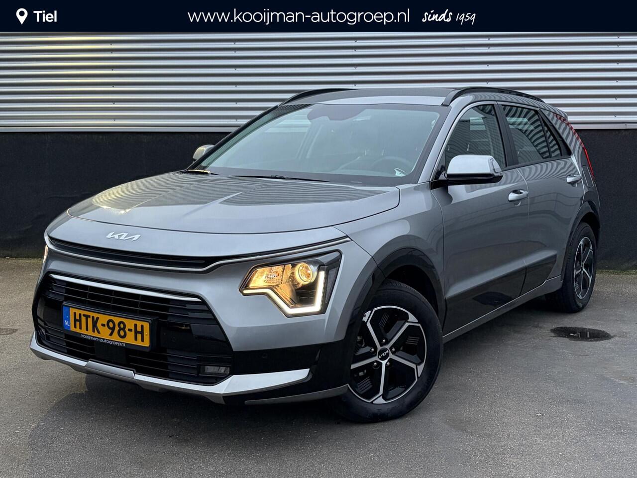 KIA Niro 1.6 GDi Hybrid DynamicLine 1e eign. NL-auto, Navigatie, Parkeersensoren, Achteruitrijcamera, Adaptieve cruise control, BTW-auto