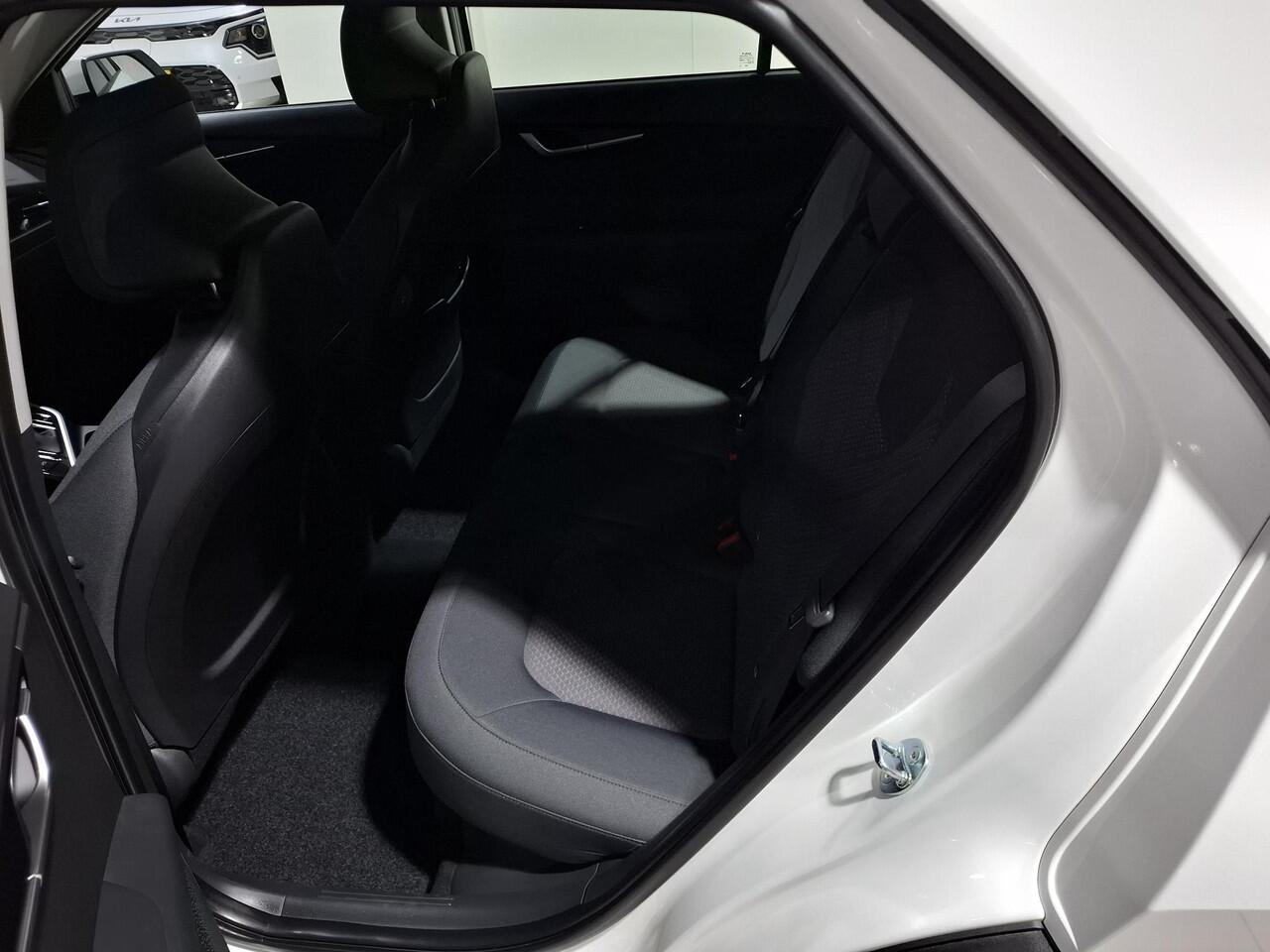 KIA Niro 1.6 GDi Hybrid ComfortLine Navigatie, Apple Carplay/Android Auto, Camera.
