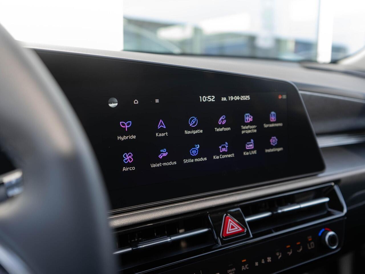 KIA Niro 1.6 GDi Hybrid DynamicPlusLine | Navigatie | Stoel en stuurverwarming