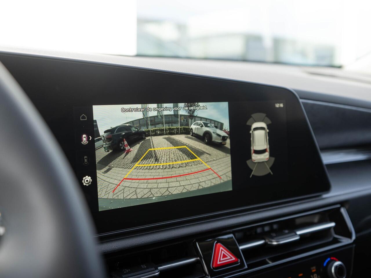 KIA Niro 1.6 GDi Hybrid ExecutiveLine | Stoel ventilatie | Schuifkanteldak | Harman en kardon | HUD | Stoelen en achterklep elektrisch