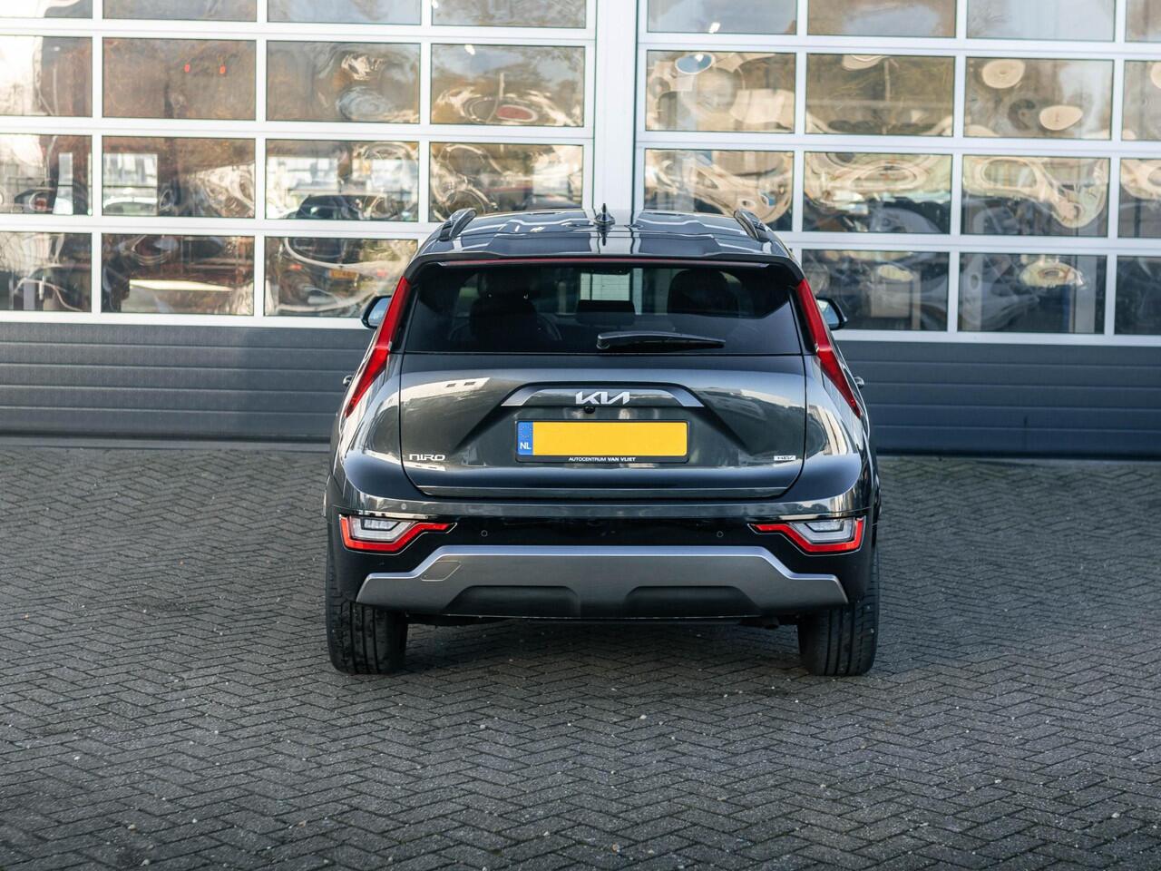 KIA Niro 1.6 GDi Hybrid ExecutiveLine | Stoel ventilatie | Schuifkanteldak | Harman en kardon | HUD | Stoelen en achterklep elektrisch