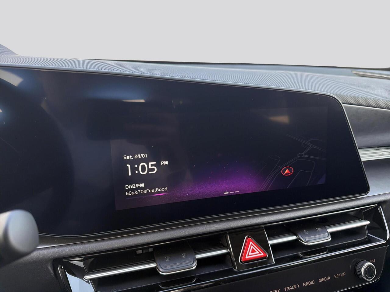 KIA Niro 1.6 GDi Hybrid DynamicLine | Adaptieve cruisecontrol | Camera | Navigatie | Keyless | Parkeersensoren |