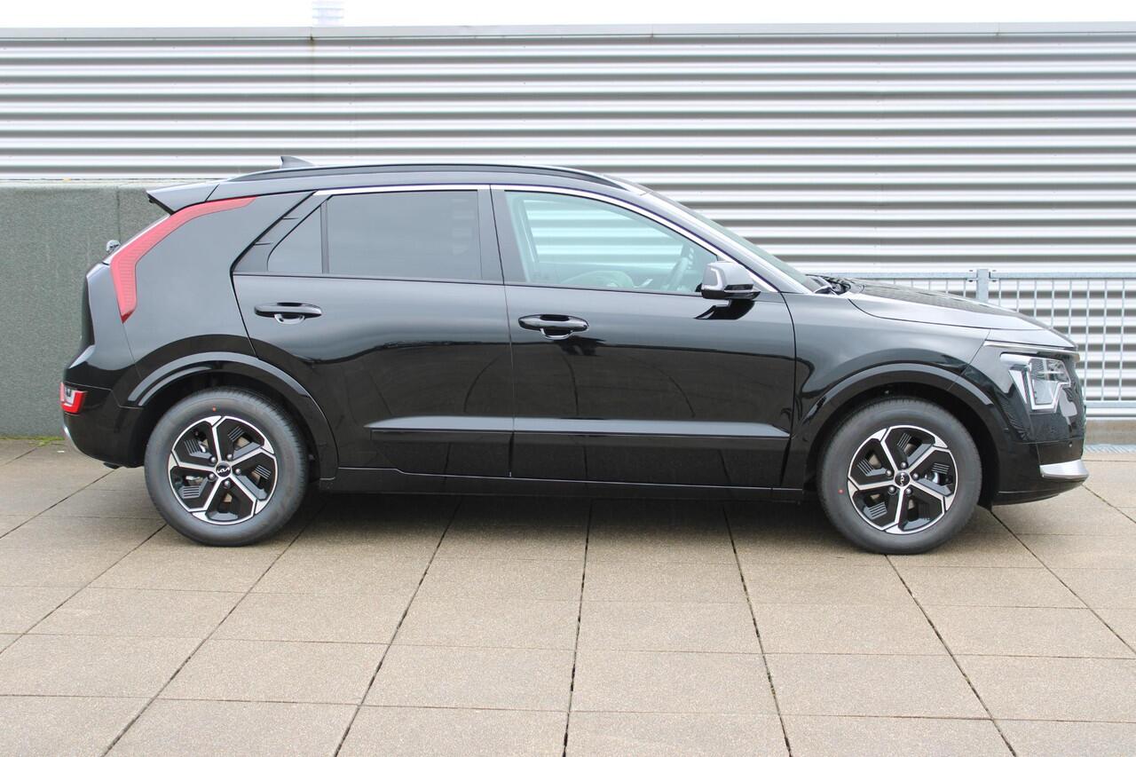 KIA Niro 1.6 GDi Hybrid DynamicPlusLine SCHUIF-KANTELDAK, NAVIGATIE, STOEL- STUUR VERWARMING