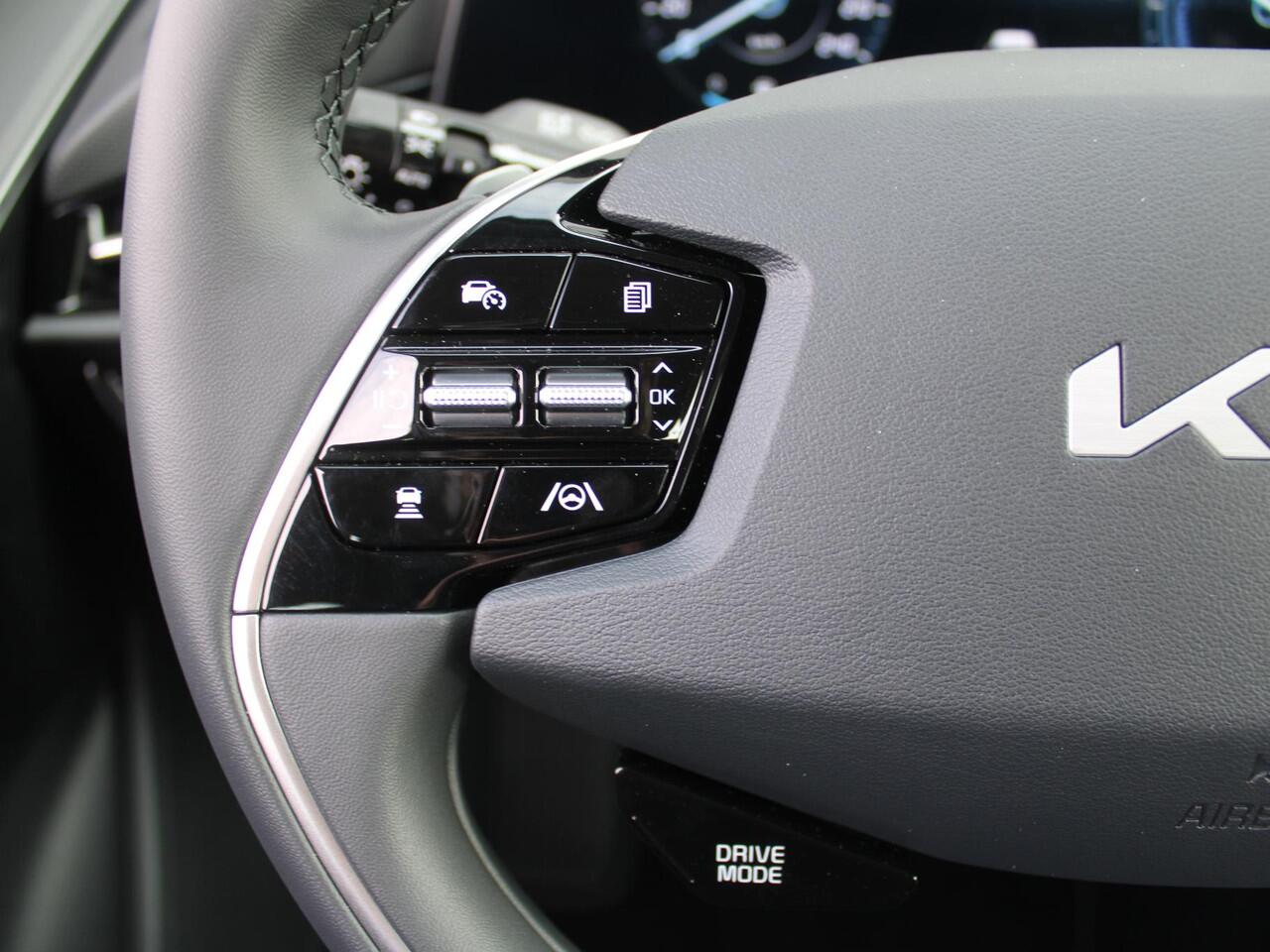 KIA Niro 1.6 GDi Hybrid DynamicLine | Camera | Cruise adapt. | Clima | 16" LM | Navi | Keyless | Apple Carplay/Android Auto |