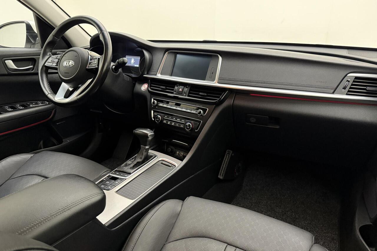 KIA OPTIMA Sportswagon 2.0 GDI PHEV ExecutiveLine | Adaptive Cruise Control | Leder | Keyless | Stoelverwarming | Stoelventilatie | Memory | Verwarmd stuurwiel | Trekhaak | Camera | Navigatie | Climate Control
