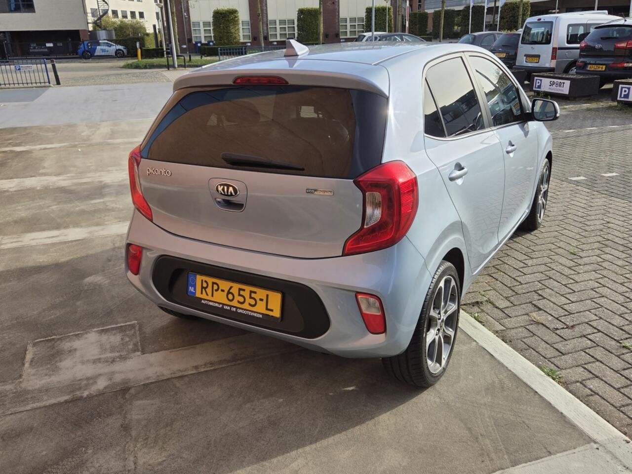 KIA PICANTO 1.0 CVVT Design Ed. Leder NAP