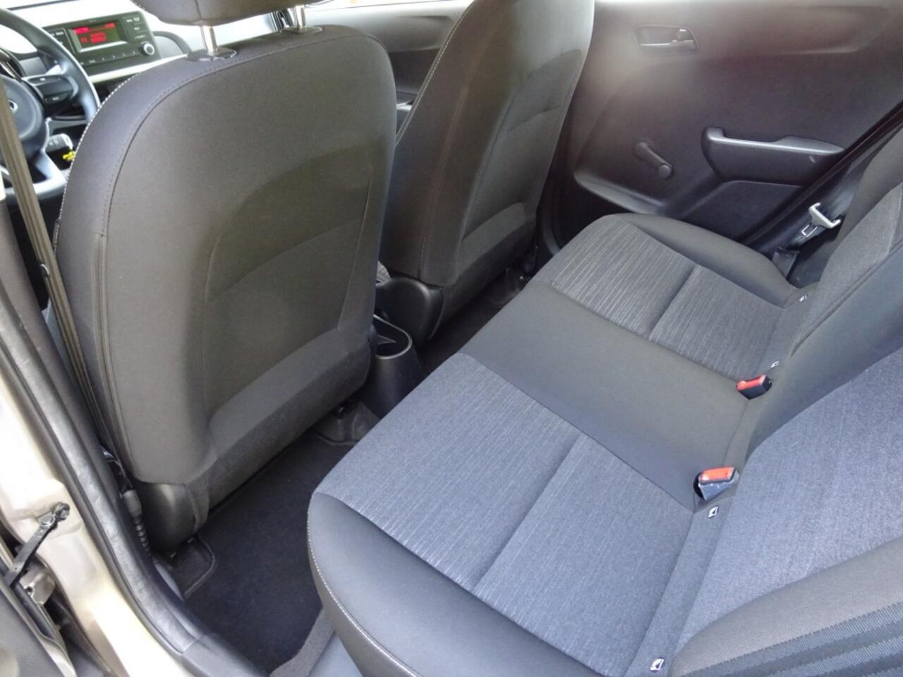 KIA PICANTO 1.0 CVVT DYN.PLUSLINE AIRCO BLUETOOTH LICHTMETAAL