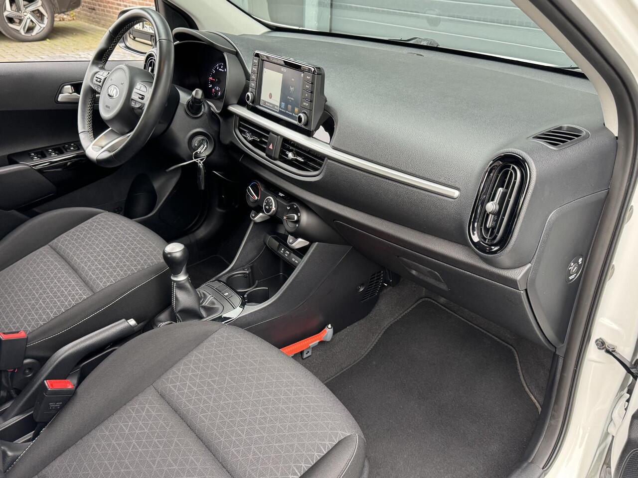 KIA PICANTO 1.0 MPI DYNAMICLINE I APPLE CARPLAY I P-CAMERA I UNIEKE KM-STAND I LICHT METALEN VELGEN
