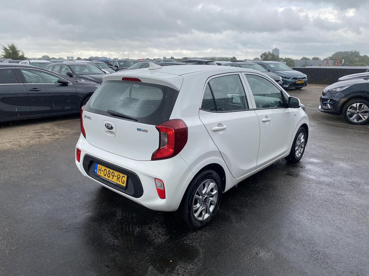 KIA PICANTO 1.0 MPi Dynamicline Navigatie, Cruise control, Airoconditioning, achteruitrij camera, Apple Carplay/Android Auto, cruise control, Nieuw geleverd en dealeronderhouden